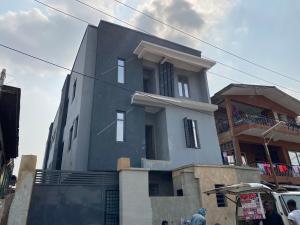 1 bedroom Flat / Apartment for sale Randle Avenue Surulere Lagos
