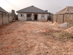 House for sale Off Koro Otun Idiagbalumo Bstop, Itele Ado Odo/Ota Ogun