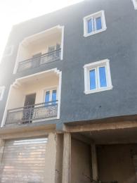 1 bedroom Flat / Apartment for rent Shilloh Street Ikorodu road(Ilupeju) Ilupeju Lagos