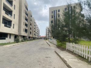 Flat / Apartment for sale Lagos County Estate Ogunlana Surulere Lagos