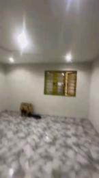 1 bedroom Flat / Apartment for rent Off Apata Road Shomolu Lagos