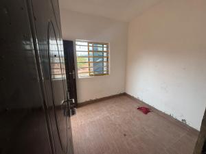 1 bedroom Flat / Apartment for rent Onike Yaba Lagos