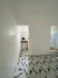 1 bedroom Flat / Apartment for rent Off Market Street Shomolu Lagos Shomolu Shomolu Lagos