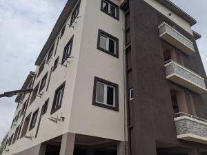 4 bedroom Flat / Apartment for sale Aguda Surulere Lagos