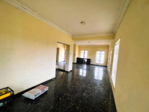 4 bedroom House for sale Pearl Nuga Court Monastery road Sangotedo Lagos