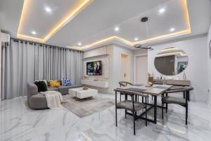 2 bedroom Flat / Apartment for shortlet Lekki Phase 1 Lekki Lagos