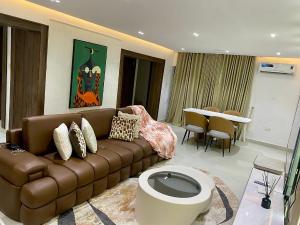 3 bedroom Flat / Apartment for shortlet Allen Avenue Ikeja Lagos