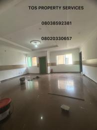 Commercial Property for rent Sabo Alagomeji, Yaba, Lagos. Alagomeji Yaba Lagos