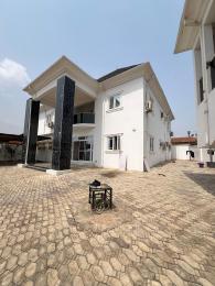 7 bedroom House for sale Adeoje Estate, Oluyole Extension Akala Express Ibadan Oyo