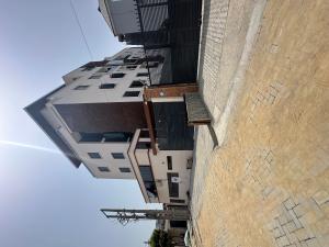 1 bedroom House for sale Ikate Lekki Lagos