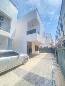 4 bedroom House for rent Atlantic Layout Estate Abraham adesanya estate Ajah Lagos