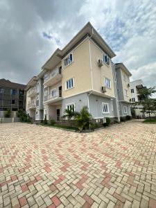 2 bedroom Flat / Apartment for rent Gilmore Jahi Abuja
