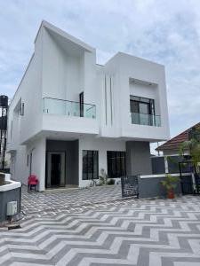5 bedroom House for sale VGC Lekki Lagos