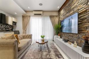 1 bedroom Flat / Apartment for rent Gerrad Rd Ikoyi Gerard road Ikoyi Lagos