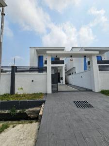 5 bedroom House for sale Ikota Lekki Lagos
