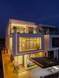5 bedroom House for shortlet Jakande Lekki Lagos