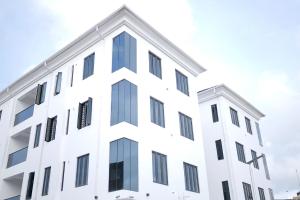 2 bedroom Flat / Apartment for rent Western Avenue Surulere Lagos