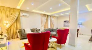 3 bedroom House for shortlet Off Palms Spring Road, Ikate Elegushi, Lekki Lagos