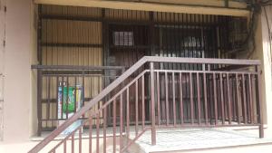 3 bedroom Commercial Property for rent   Obanikoro Shomolu Lagos