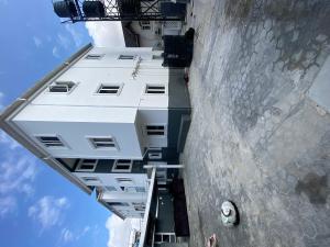 3 bedroom Flat / Apartment for rent Gated Estate Osapa Lekki Osapa london Lekki Lagos