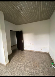 1 bedroom Flat / Apartment for rent Okebukun Area,elebu Akala Express Ibadan Oyo