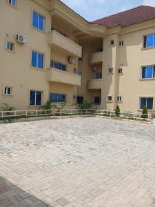 2 bedroom Flat / Apartment for rent Close To Shoprite, Jabi Abuja