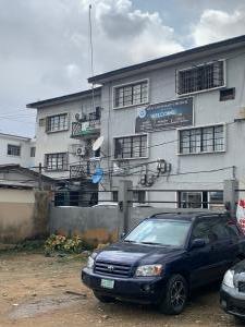 4 bedroom Commercial Property for rent Ikorodu Road Shomolu Lagos