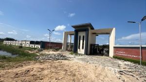 Land for sale Oakley Court In Eleko Closes To The Junction Other Nearby Landmarks: * Lekki Deep Seaport * Pan Atlantic University * Eleko Beach * Lagos Calabar Coastal Road * Alaro City * Proposed Lekki International Airport Eleko Ibeju-Lekki Lagos