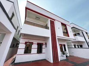 4 bedroom House for rent Ikate Lekki Lagos