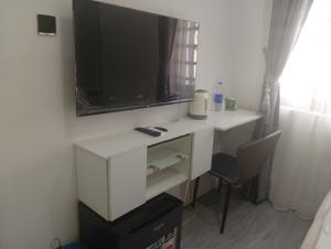 Flat / Apartment for shortlet Estate FO1 Layout Kubwa Abuja