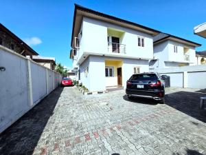 3 bedroom Flat / Apartment for rent Lekki Phase 1 Lekki Lagos
