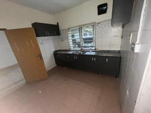 4 bedroom Flat / Apartment for rent Awolowo Bus Stop Awolowo Road Ikoyi Lagos