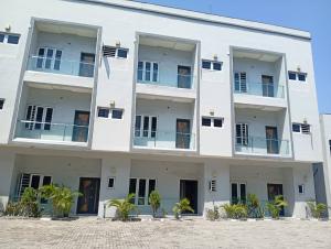 4 bedroom House for rent Off Mobil Road, Ilaje Busstop Ajah Lagos