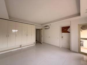 10 bedroom House for sale Old Ikoyi Off Bourdilion Old Ikoyi Ikoyi Lagos