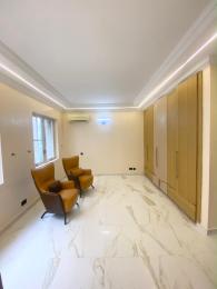 3 bedroom Flat / Apartment for rent ONIRU Victoria Island Lagos
