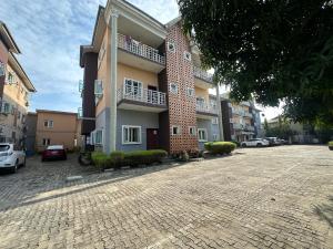 2 bedroom House for rent Ikota Lekki Lagos