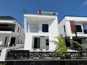 4 bedroom House for sale Ikota Lekki Lagos