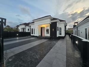 4 bedroom House for sale Enugu Enugu