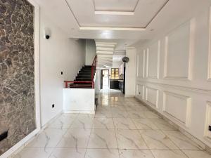 2 bedroom House for rent Skymall Sangotedo Ajah Lagos