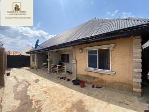 4 bedroom House for sale Ui Quarter, Ajobo Ojoo Ibadan Oyo