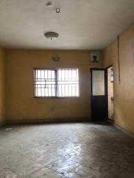 3 bedroom Commercial Property for rent Alagomeji, Yaba, Lagos. Alagomeji Yaba Lagos