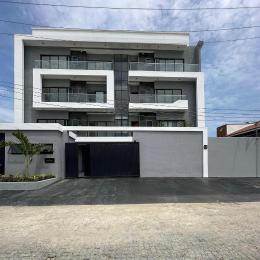 3 bedroom House for rent In A Good And Secured Estate Lekki Phase 1 Lekki Lagos