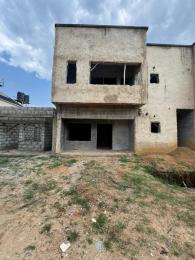 4 bedroom House for sale Airport Road Lugbe Abuja