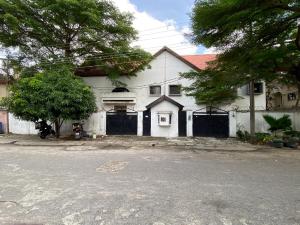 Commercial Property for rent Off Wole Olateju Lekki Phase 1 Lekki Lagos