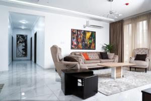3 bedroom Flat / Apartment for rent  Ahmadu Bello Way Victoria Island Lagos