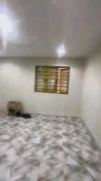 1 bedroom Flat / Apartment for rent Off Apata Road, Shomolu Lagos