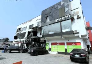 1 bedroom Commercial Property for rent Osapa london Lekki Lagos