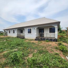 1 bedroom Flat / Apartment for sale Alabata Moniya Ibadan Oyo