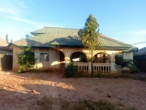 4 bedroom House for sale Mahuta New Extension By Army Estate Kaduna Kaduna North Kaduna