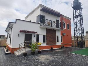 4 bedroom House for sale Behind Dunamis Glory Dome Church Lugbe Abuja